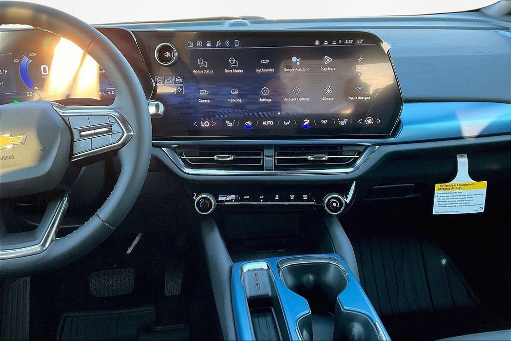 New 2026 Chevrolet Equinox EV LT w/ LPO, All-Weather Mat Package AWD/4WD image 7