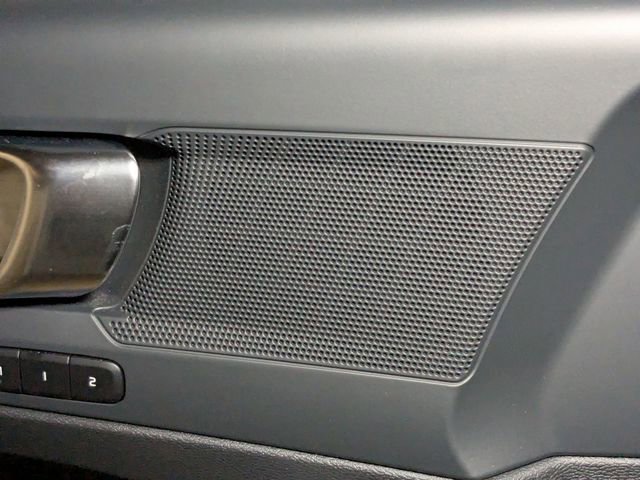 New 2025 Volvo XC40 B5 Core w/ Protection Package Premier image 25