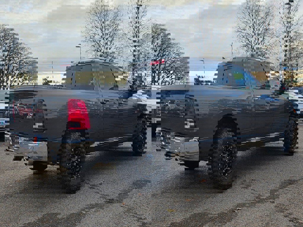 Used 2017 RAM 1500 Big Horn image 24