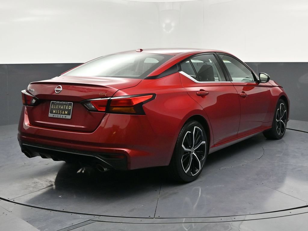 Used 2023 Nissan Altima 2.5 SR image 4