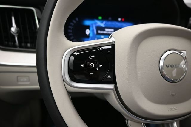 New 2026 Volvo XC60 B5 Ultra w/ Protection Package Premier AWD/4WD image 27