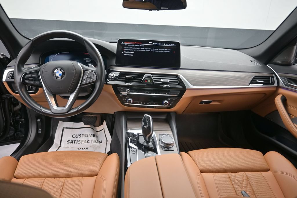 Used 2021 BMW 530i w/ Premium Package RWD image 17