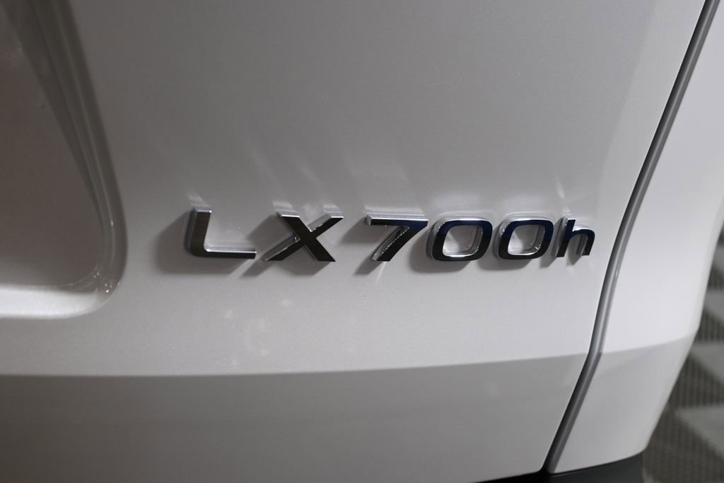 New 2026 Lexus LX 700h Luxury w/ Appearance Package AWD/4WD image 43