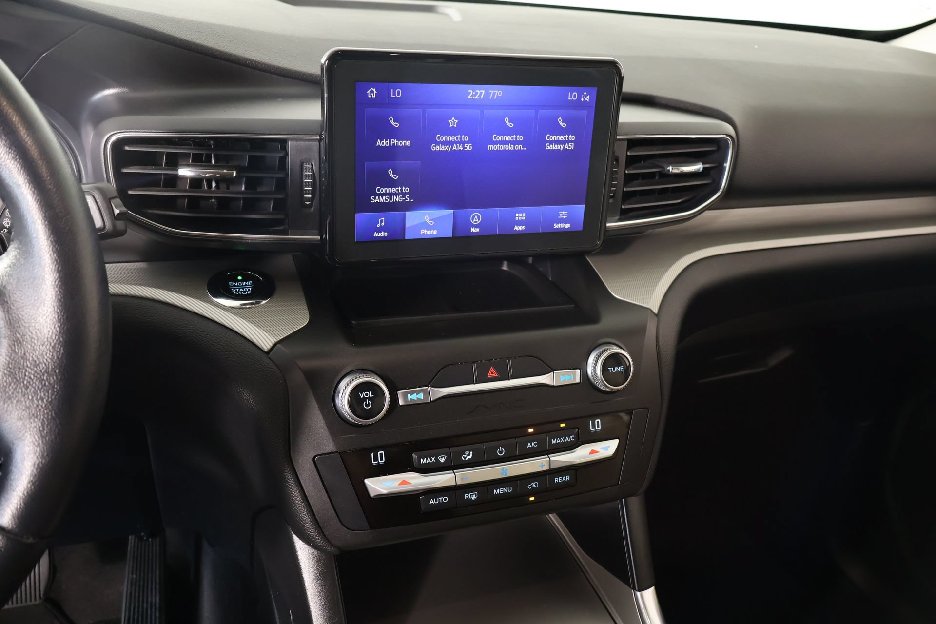 Used 2020 Ford Explorer XLT w/ Equipment Group 202A RWD image 5