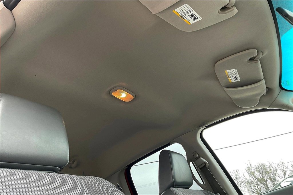 Used 2008 Dodge Ram 1500 Truck ST image 17