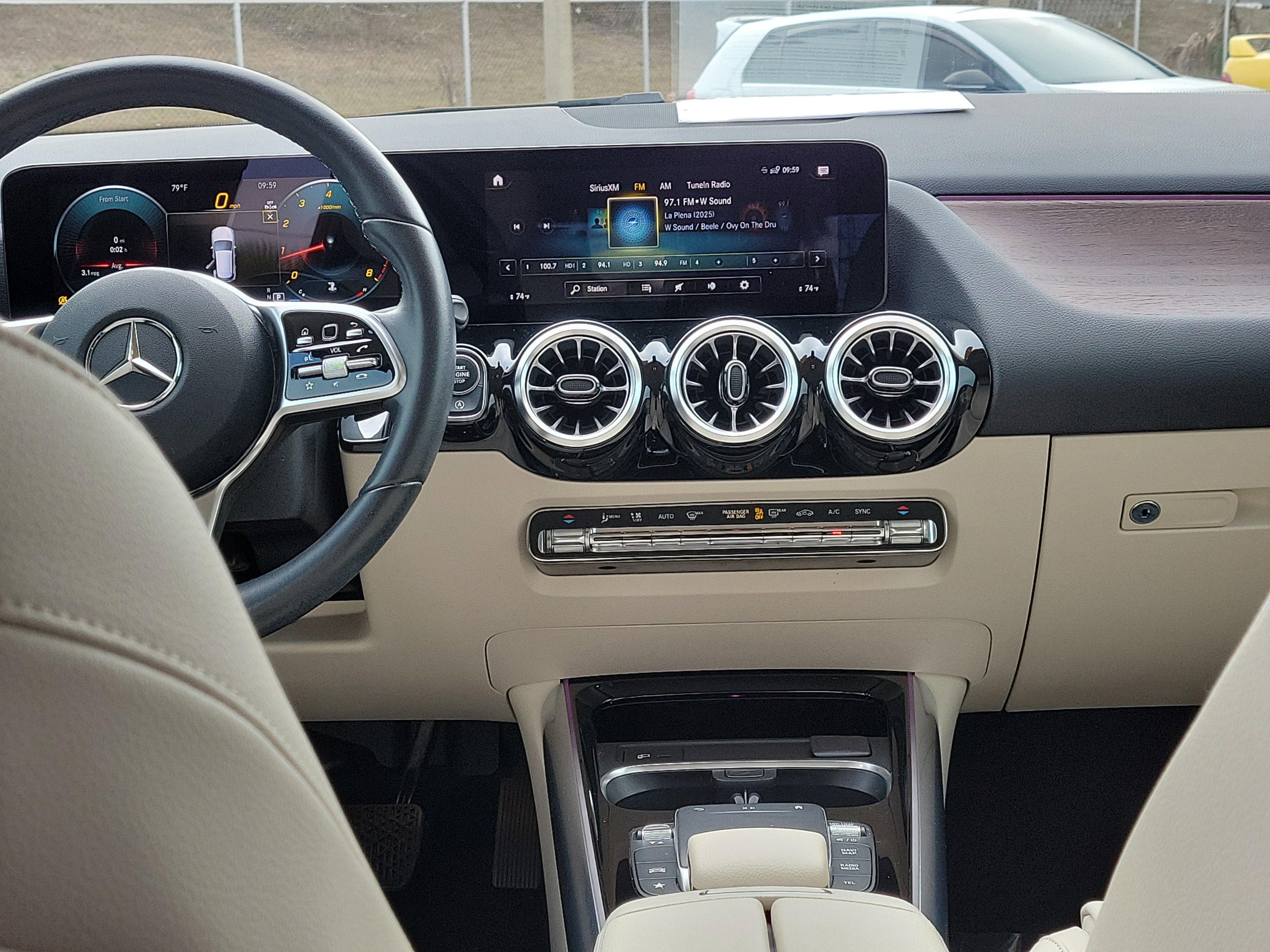 Used 2023 Mercedes-Benz GLA 250 GLA 250 image 17