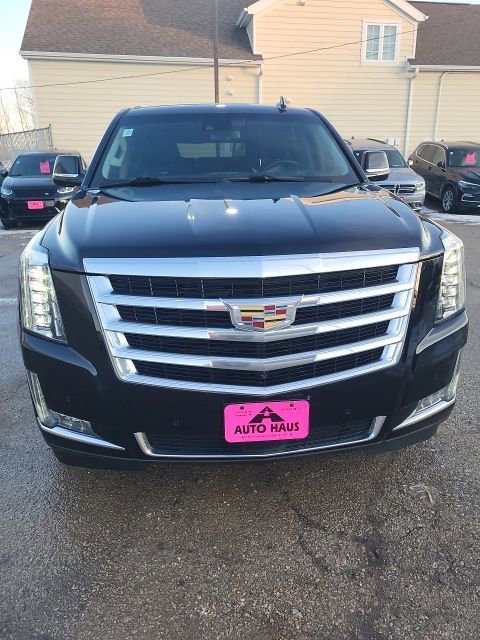 Used 2019 Cadillac Escalade ESV Premium Luxury image 27