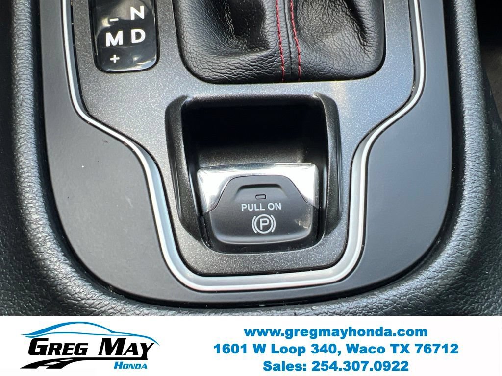 Used 2022 Jeep Cherokee Trailhawk w/ Premium Leather Package AWD/4WD image 29