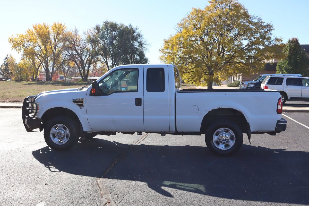 Used 2010 Ford F250 XLT image 9