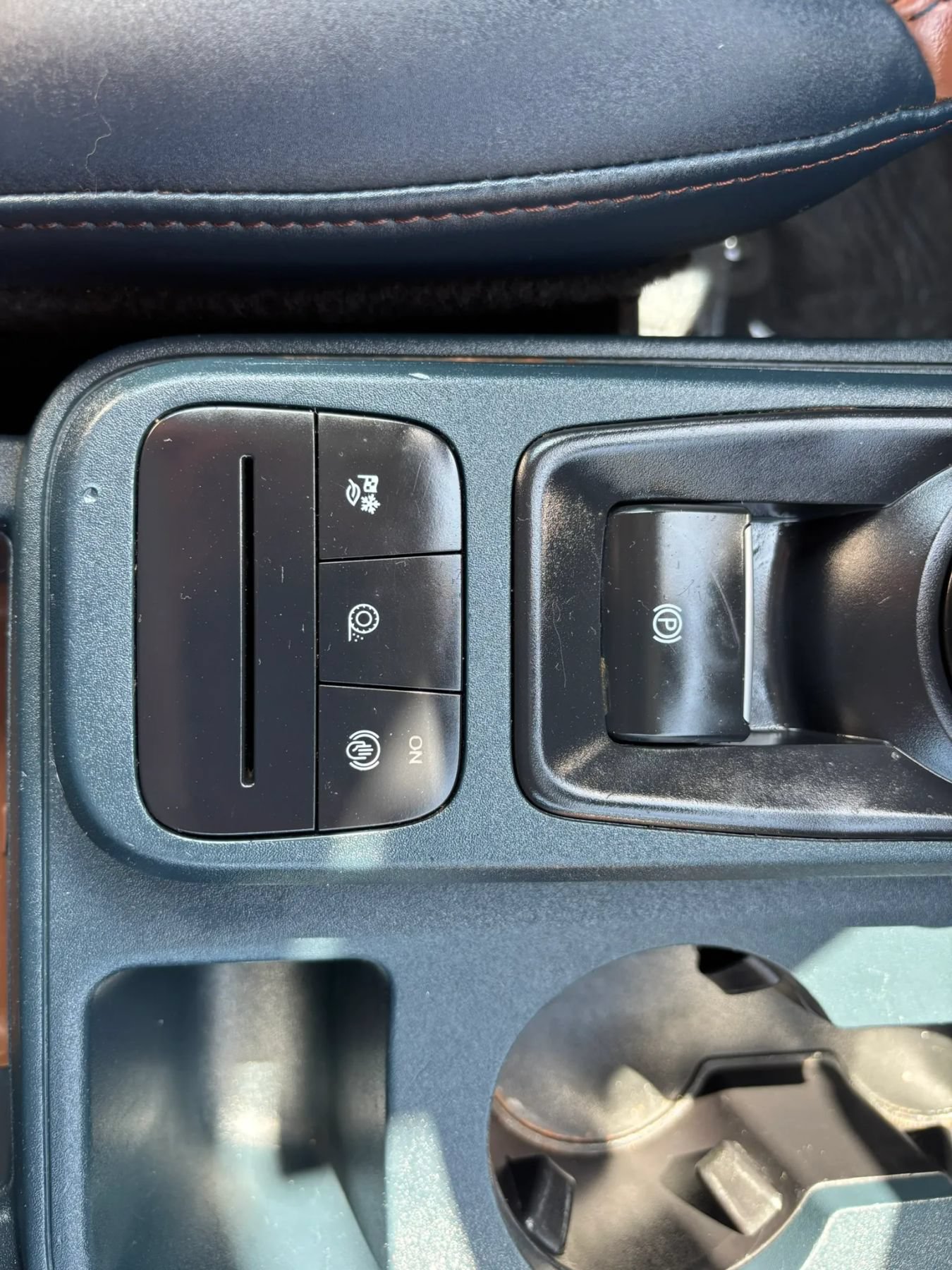 Used 2023 Ford Maverick Lariat w/ Lariat Luxury Package FWD image 40