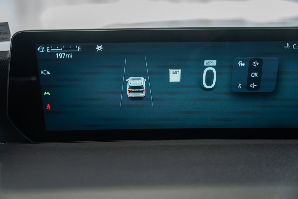 Used 2025 Ford Expedition Max Platinum w/ Driver's Package image 52