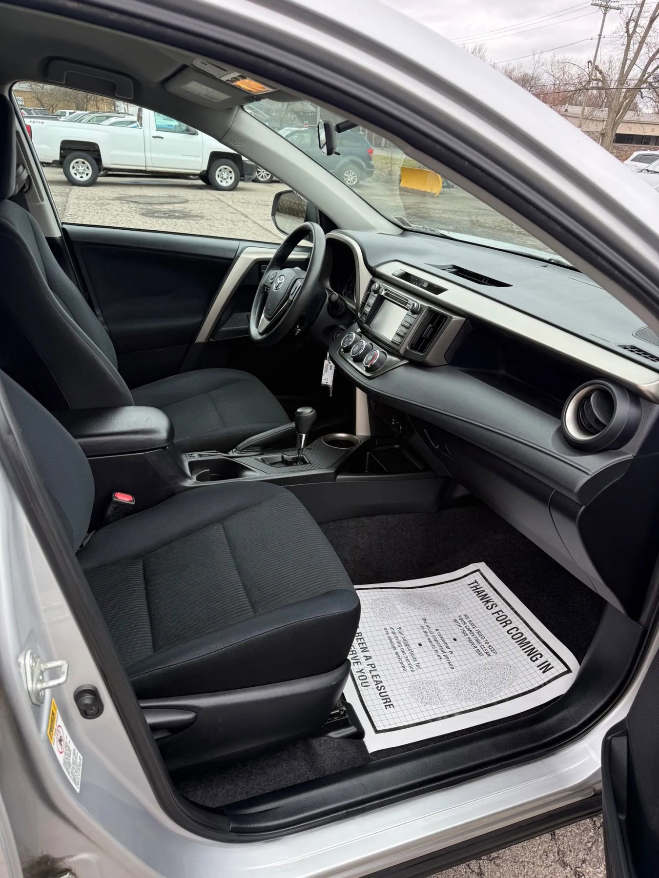 Used 2015 Toyota RAV4 LE AWD/4WD image 21