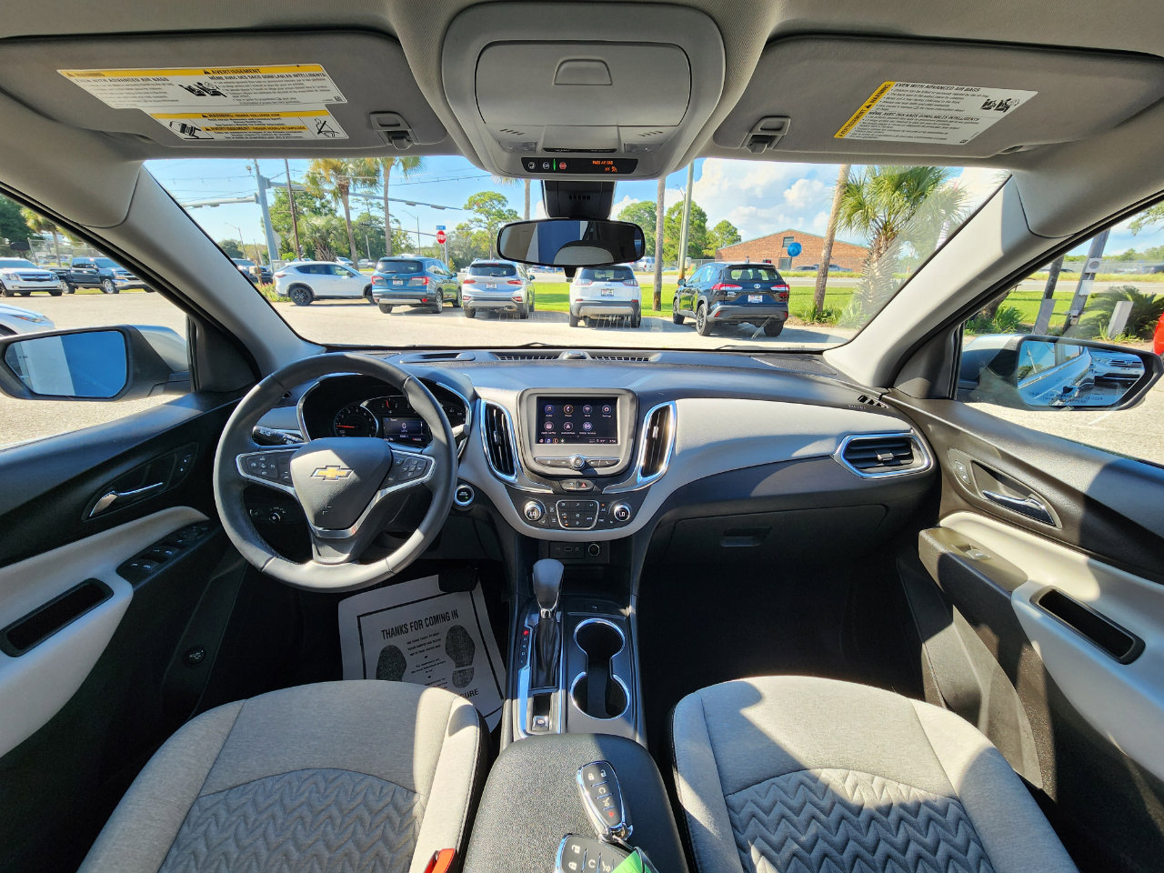 Used 2024 Chevrolet Equinox LT w/ Driver Convenience Package image 9