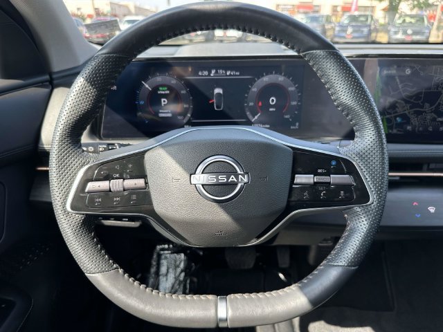 Used 2024 Nissan Ariya AWD image 23