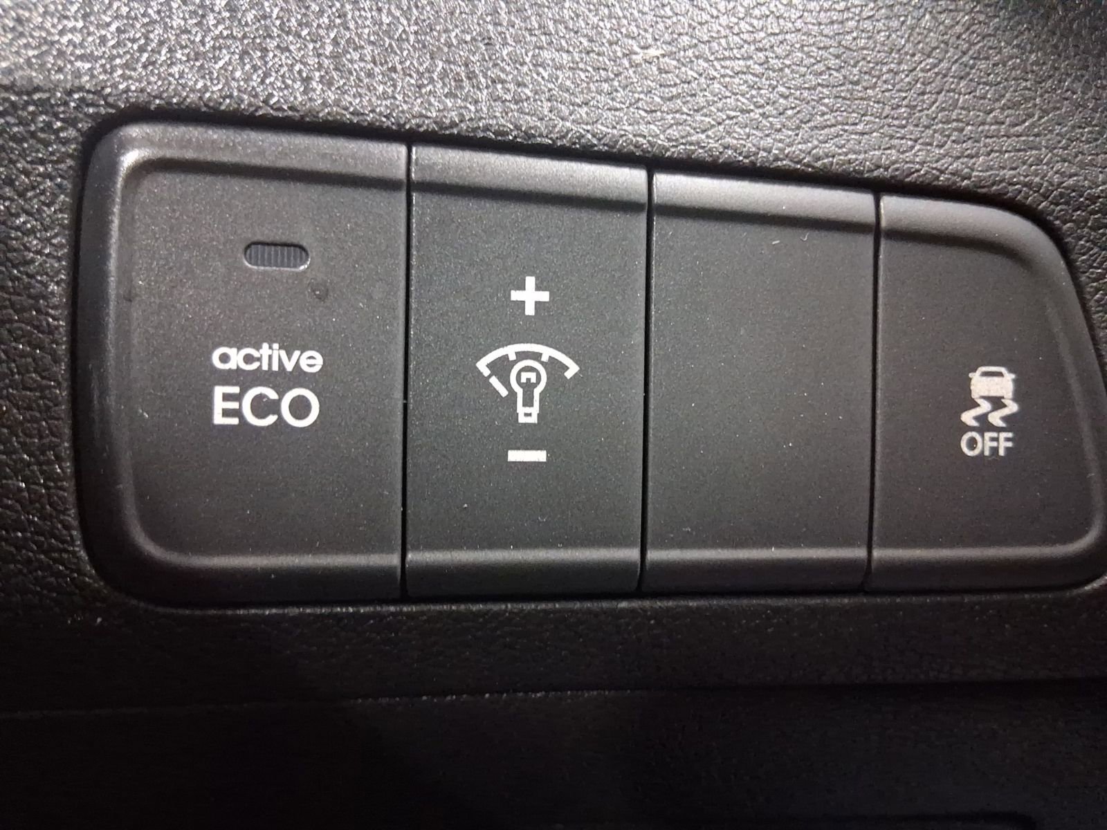 Used 2013 Hyundai Elantra Limited image 31