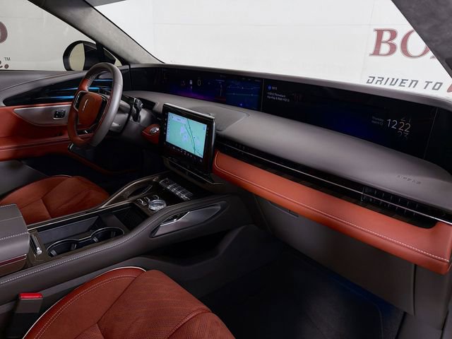 Certified 2025 Lincoln Nautilus Black Label image 35