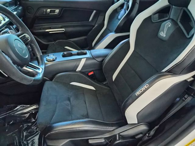Used 2020 Ford Mustang Shelby GT500 w/ Technology Package image 16