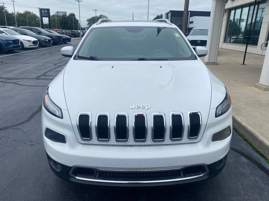 Used 2016 Jeep Cherokee Limited AWD/4WD image 3