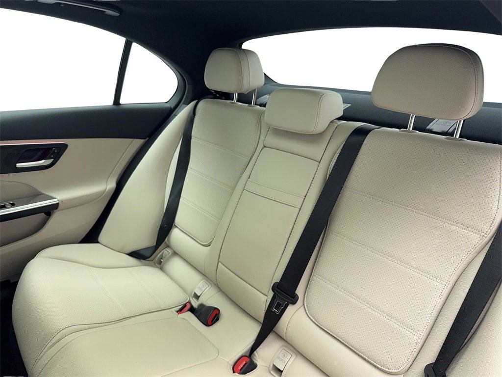 Used 2025 Mercedes-Benz C 300 Sedan image 42
