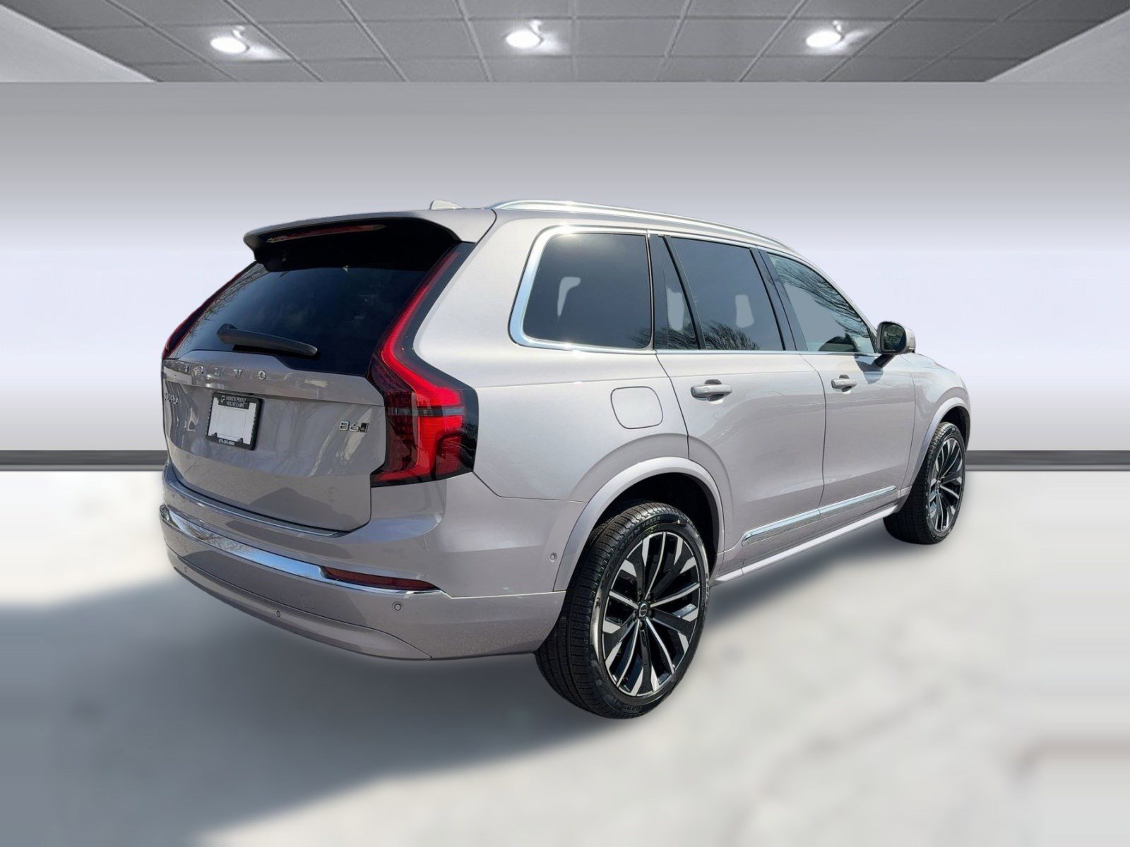 New 2026 Volvo XC90 B6 Plus w/ Protection Package Premier image 9