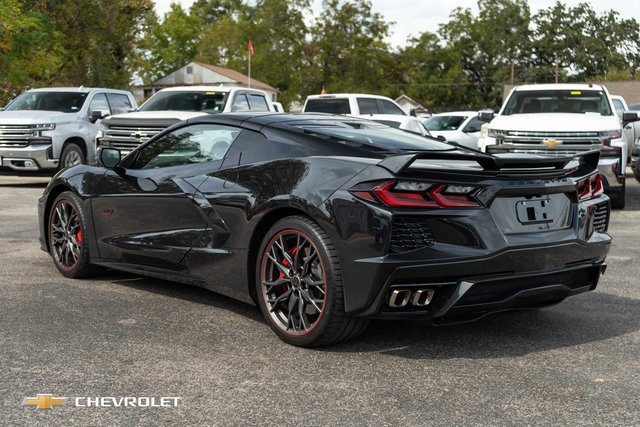 Used 2023 Chevrolet Corvette Stingray Premium Cpe w/ Z51 Performance Package image 11