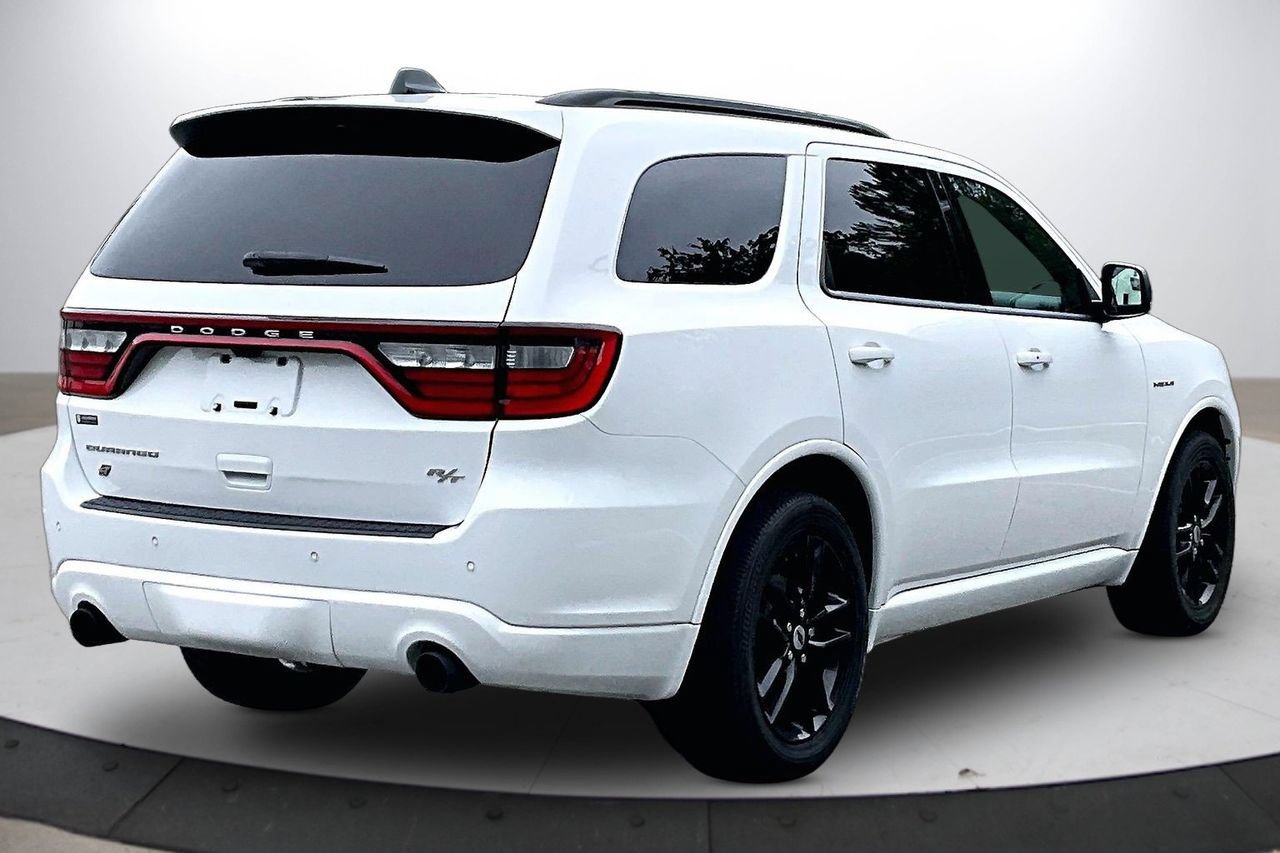 Certified 2023 Dodge Durango R/T AWD/4WD image 9