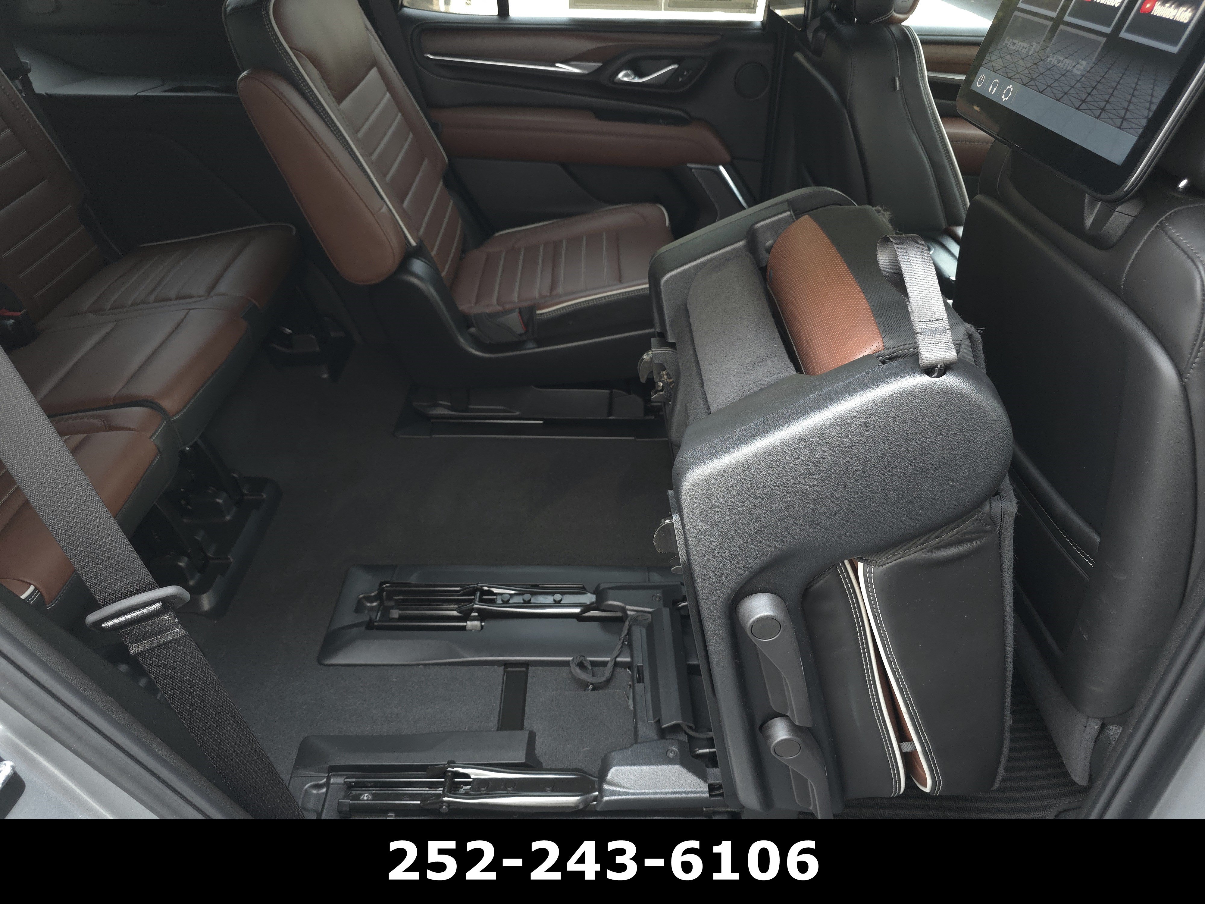 Used 2024 GMC Yukon Denali Ultimate AWD/4WD image 41