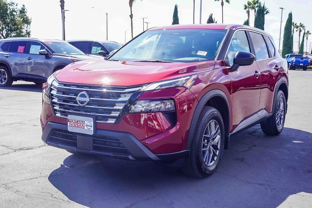 New 2026 Nissan Rogue S image 4