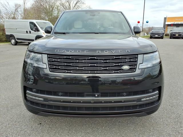 Used 2024 Land Rover Range Rover SE image 10