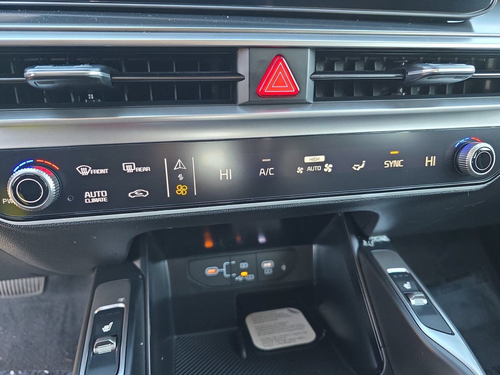 New 2026 Kia Sorento EX w/ EX Premium Package FWD image 23