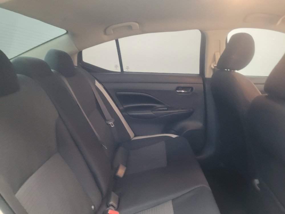 Used 2020 Nissan Versa SV FWD image 19