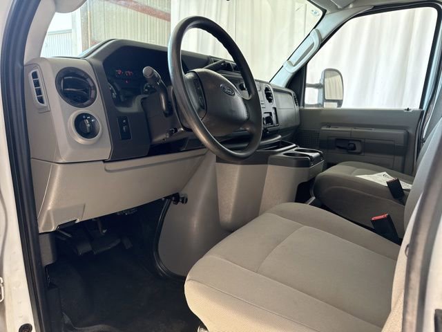 Used 2019 Ford E-350 and Econoline 350 Super Duty w/ Power Windows & Locks Group image 20