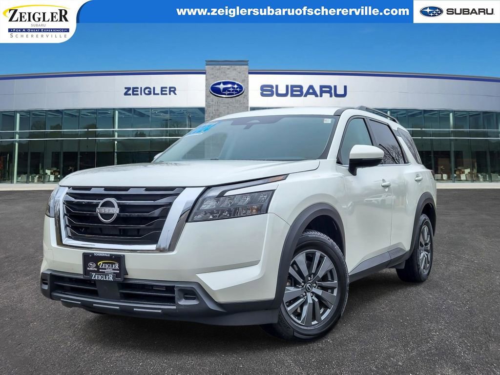 Used 2024 Nissan Pathfinder SV AWD/4WD image 1