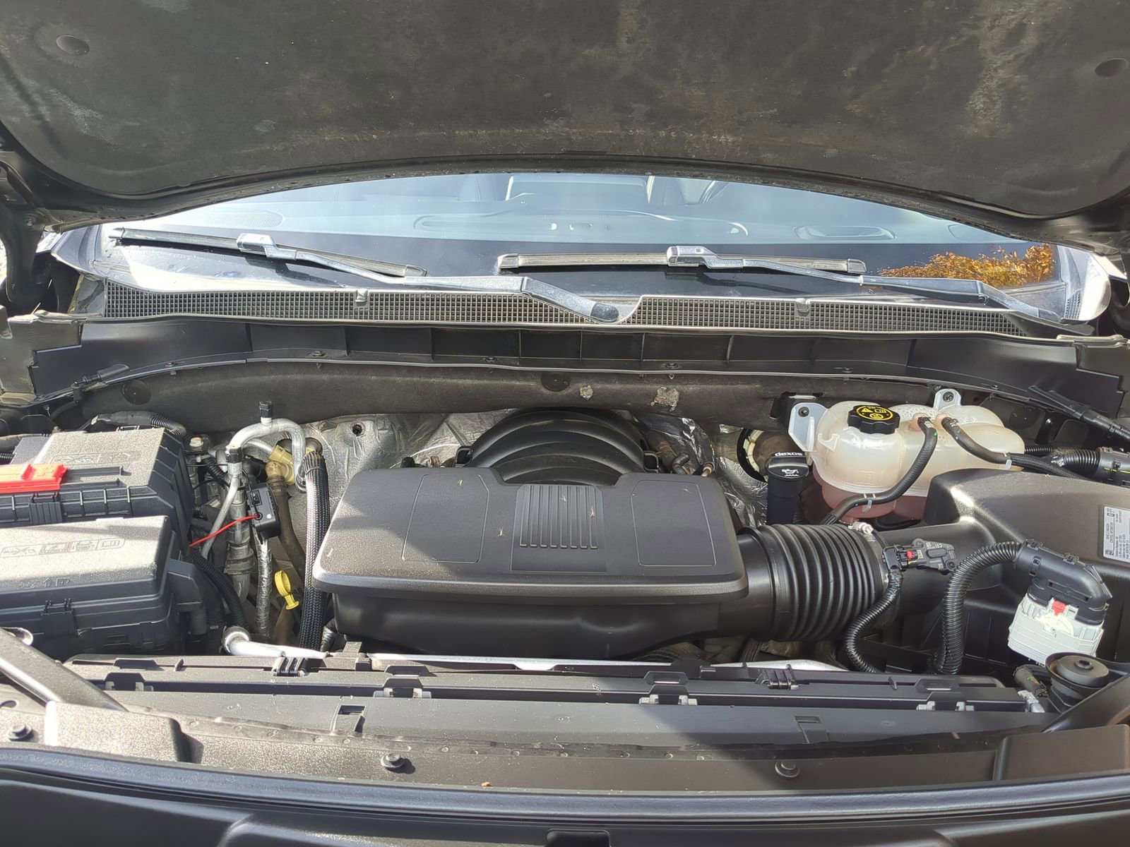 Used 2021 Chevrolet Tahoe Z71 image 30