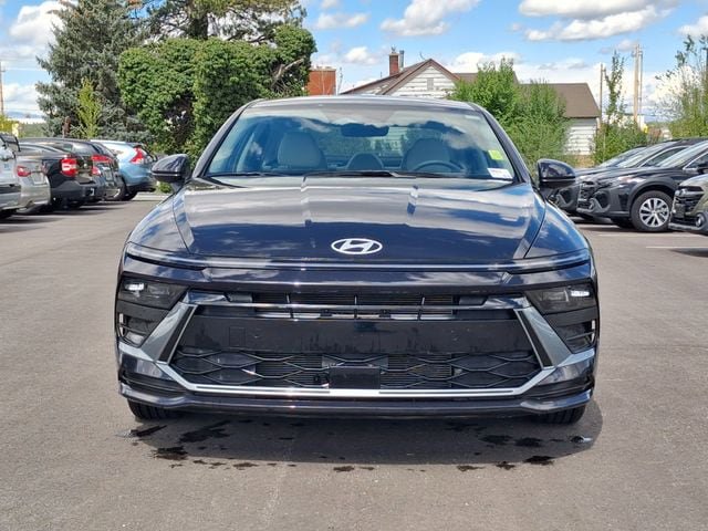 Used 2025 Hyundai Sonata SE FWD image 8