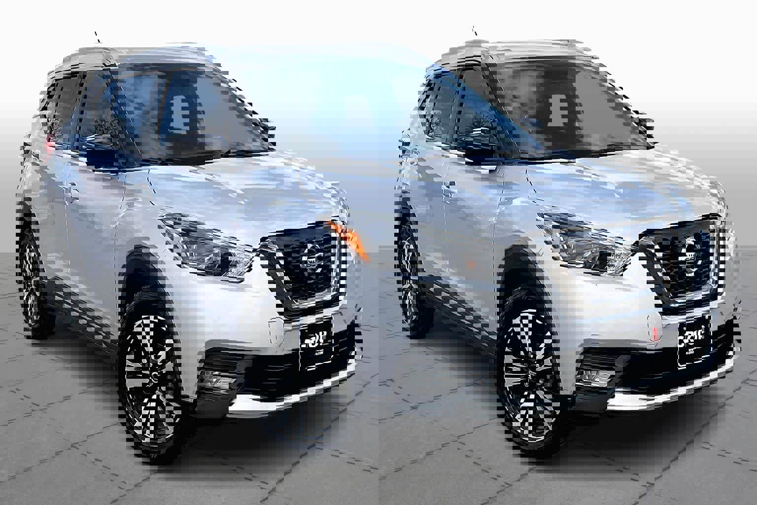 Used 2019 Nissan Kicks SR w/ SR Premium Package image 2