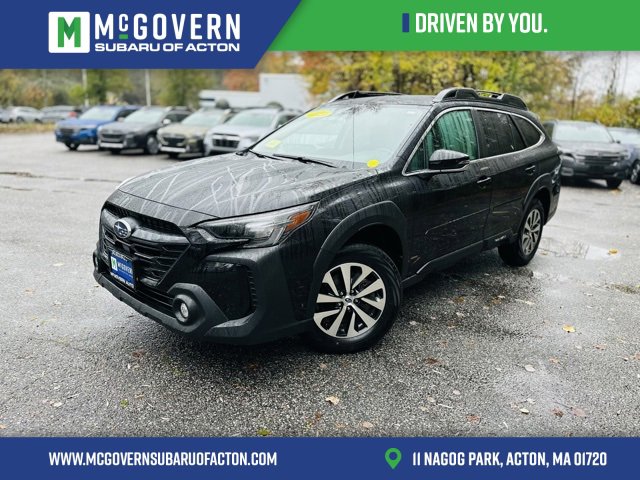 Used 2025 Subaru Outback Premium image 1