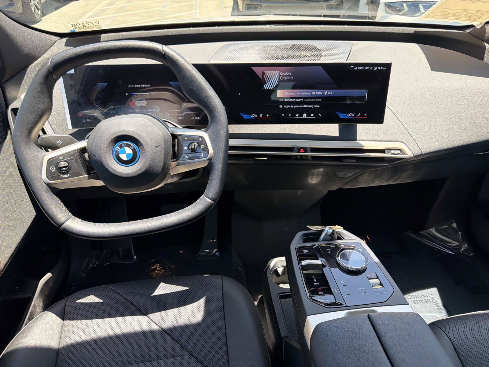 Used 2025 BMW iX xDrive50 AWD/4WD image 7