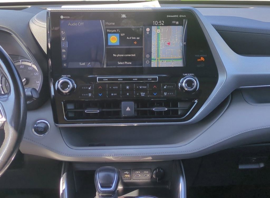 Used 2022 Toyota Highlander Platinum image 20