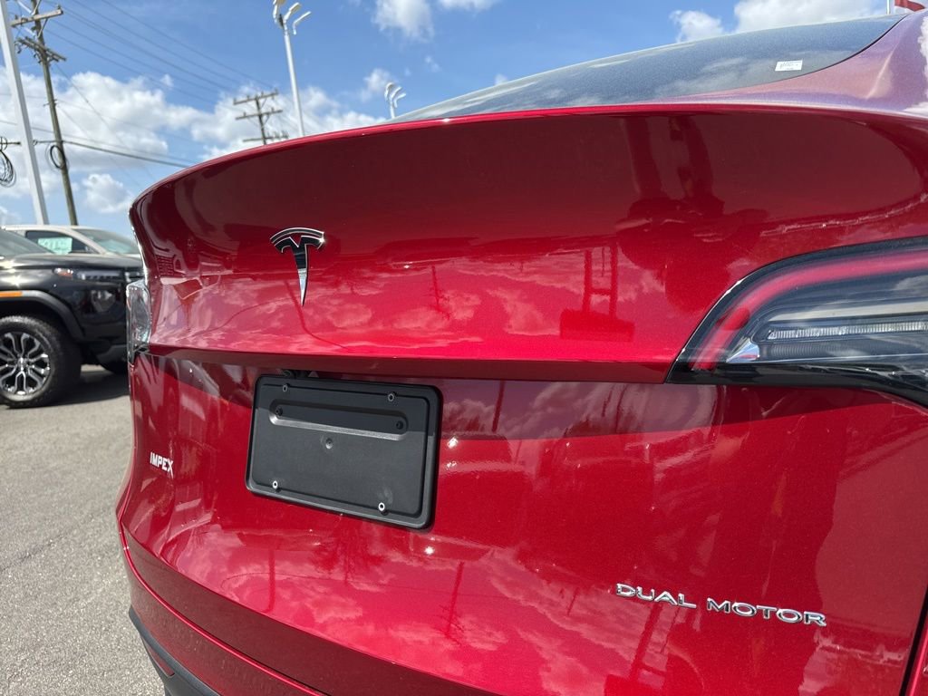 Used 2024 Tesla Model Y Long Range image 32