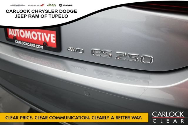 Used 2024 Lexus ES 250 w/ Premium Package AWD/4WD image 32