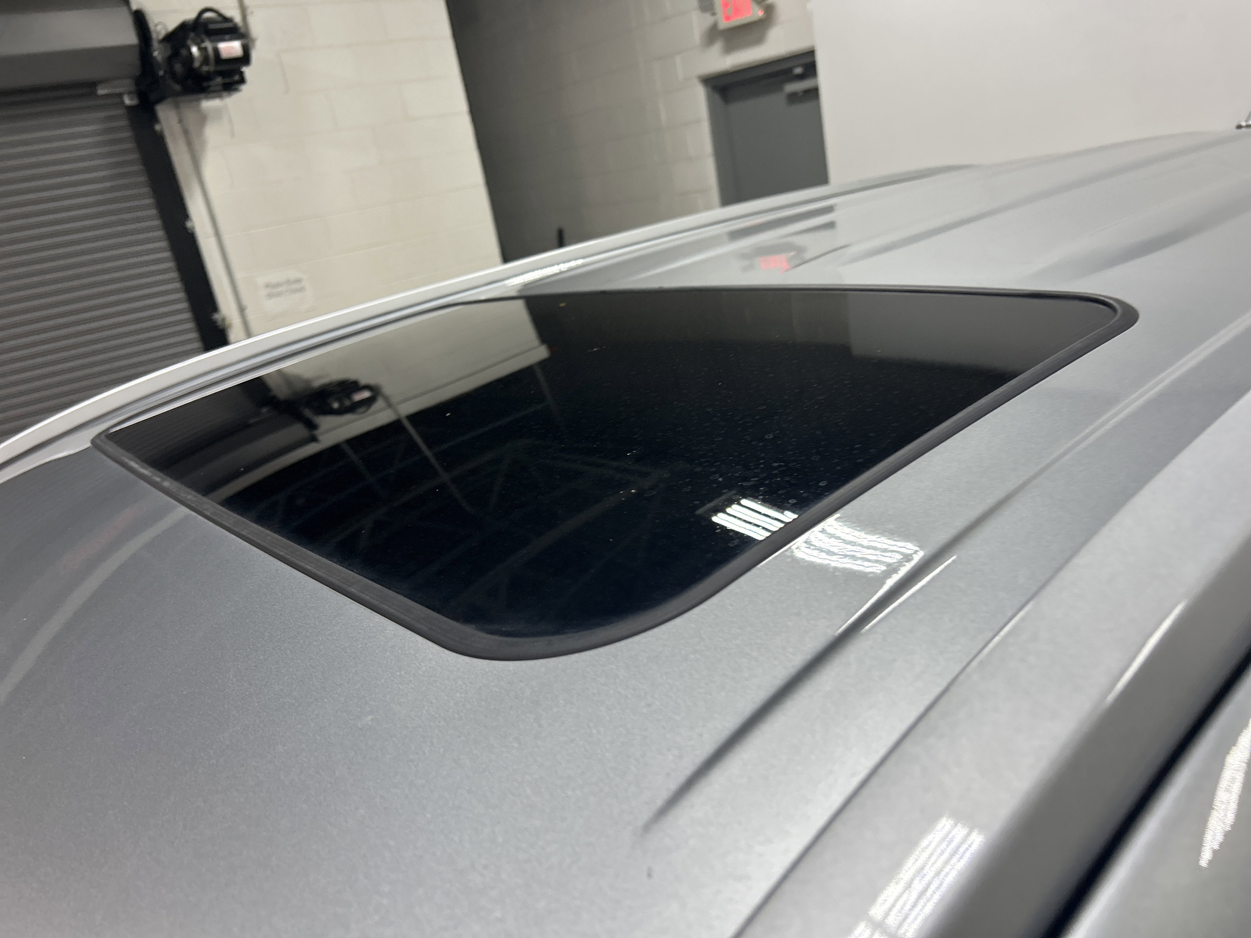 Used 2023 Toyota Highlander XLE image 11