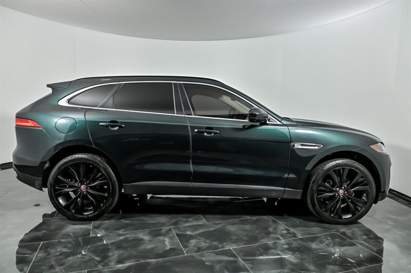 Used 2018 Jaguar F-PACE Portfolio AWD/4WD image 10