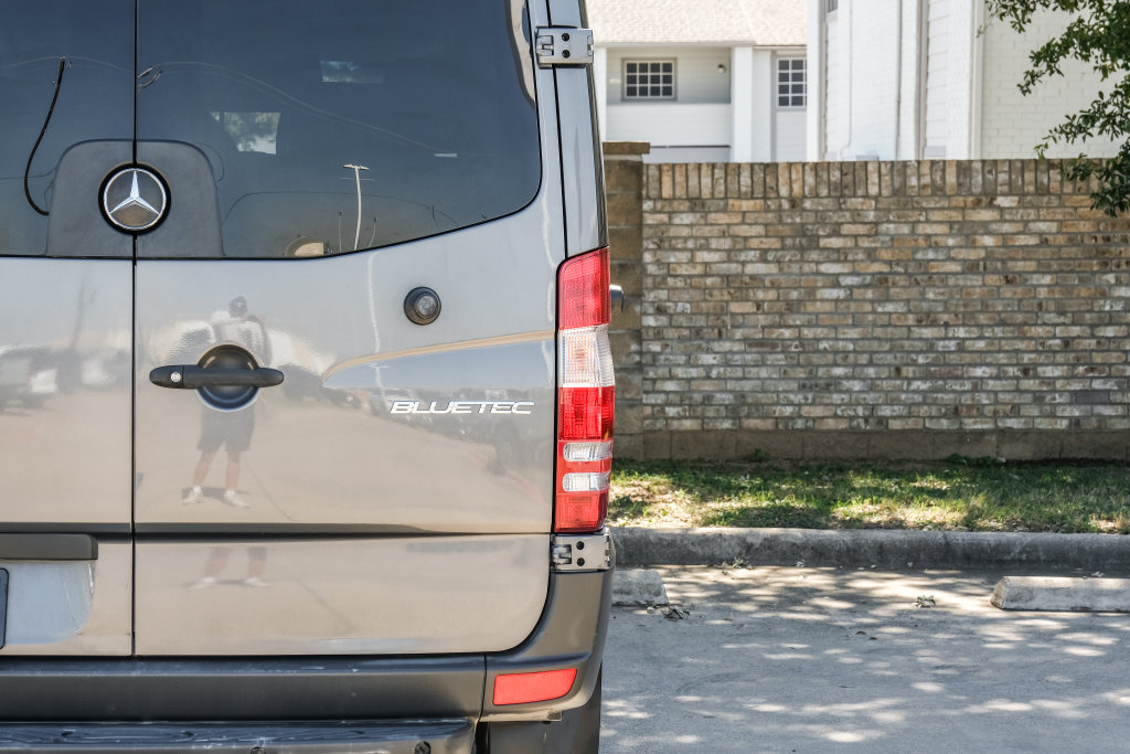 Used 2015 Mercedes-Benz Sprinter 2500 image 63