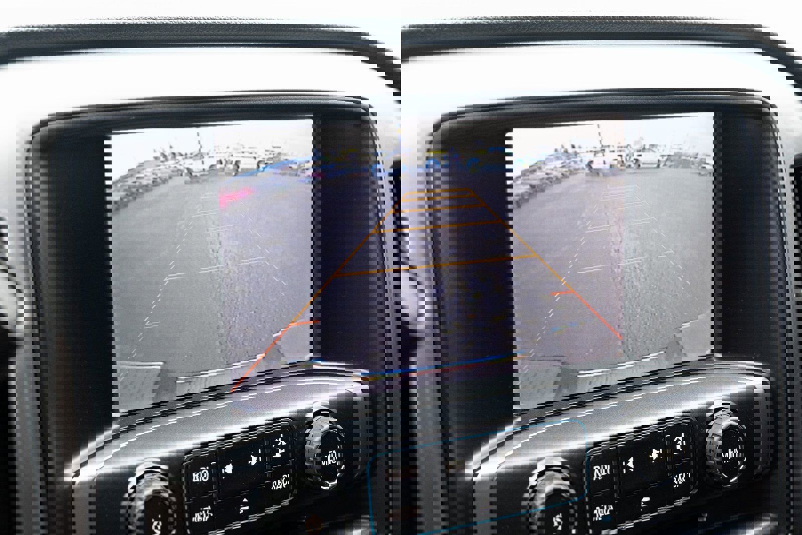 Used 2014 Chevrolet Silverado 1500 LT w/ LT Convenience Package image 4