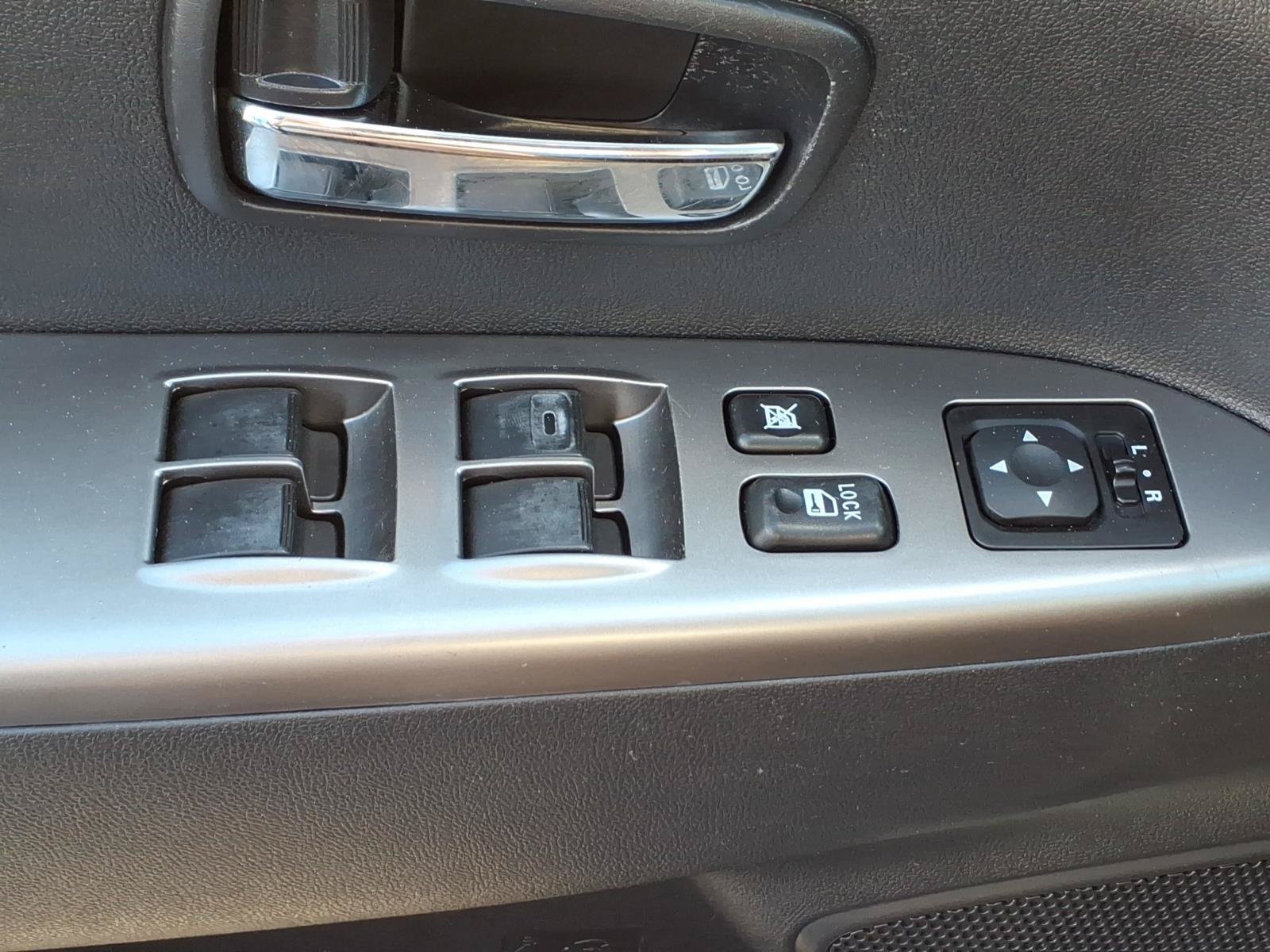 Used 2019 Mitsubishi Outlander Sport ES FWD image 23