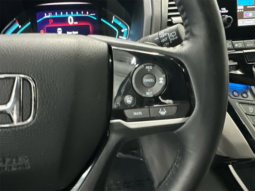 Used 2018 Honda Odyssey Elite image 31