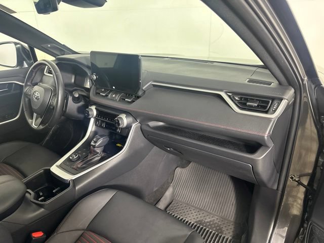 Used 2023 Toyota RAV4 XSE AWD/4WD image 27