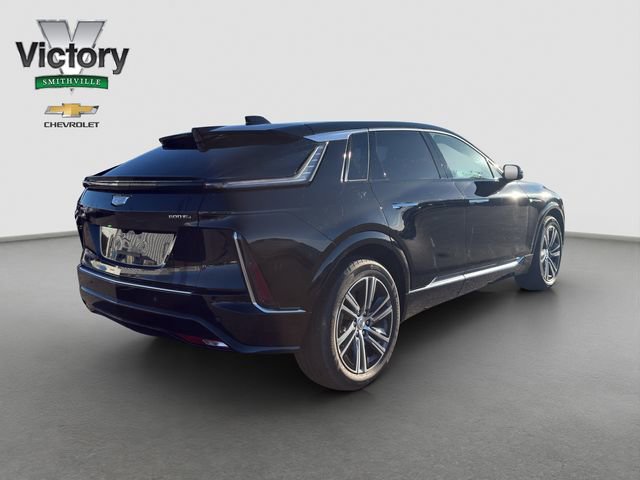 Used 2024 Cadillac Lyriq Tech w/ Driver Assist Package image 6