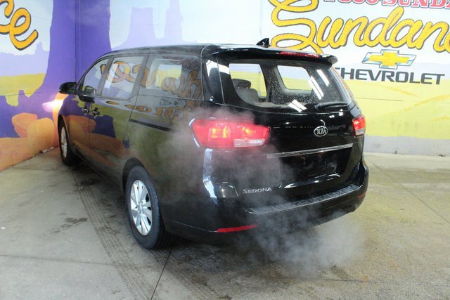 Used 2018 Kia Sedona L image 6